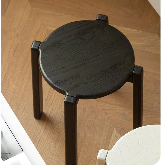 stool104 stool104
